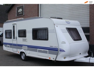 Hobby 495 UL Garantie, Rond zit, Enkele Bedden, Boiler, Midden keuken, Vast Toilet, Kachel.