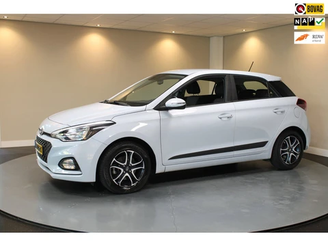 Hyundai I20 1.0 T-GDI Comfort *Carplay* 2de Eigenaar|Camera|Trekhaak|Navi|DAB|Climate|Cruise|Lane-As