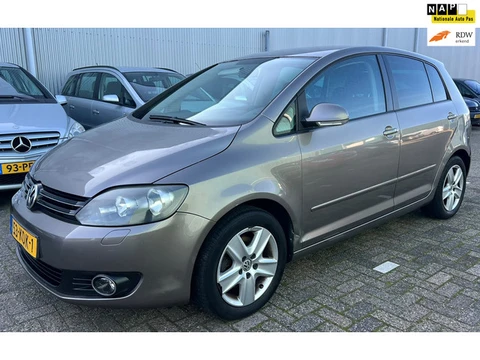 Volkswagen Golf Plus 1.4 TSI Comfortline rijdt wel maar bak lawaai