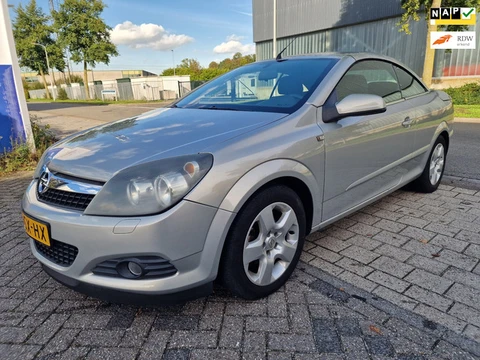 Opel Astra TwinTop 1.8 Enjoy, Apk, Nap, Kap storing, Inruil mogelijk.