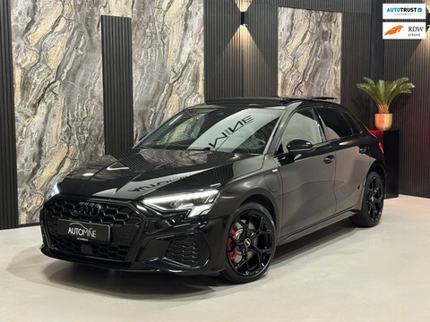 Audi A3 Sportback 45 TFSI e 3x S-line Competition|PANO|RS ZETELS|MATRIX||CAMERA|KEYLESS|