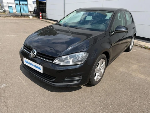 Volkswagen Golf 1.2 TSI Highline BlueMotion