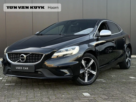 Volvo V40 1.5 T3 Polar+ Sport Panorama dak / parkeersensoren en camera achter / Harman Kardon Audio 
