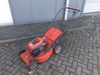 Husqvarna LC 353 V