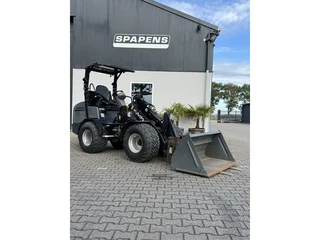 Kubota  RT 280-2 Loader / Giant G2700