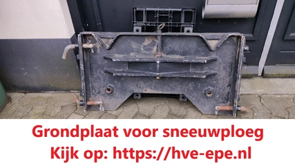 Grondplaat / aanbouwdeel sneeuwploeg ( zie foto's )