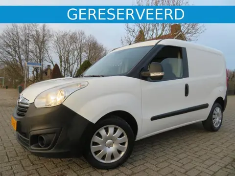 Opel Combo 1.4i Benzine met Schuifdeur en Slechts 60000 km !