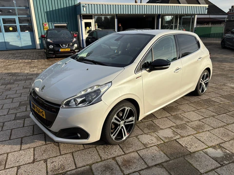 Peugeot 208 1.2 PureTech GT-line