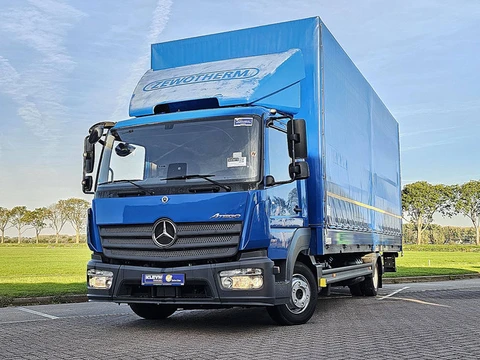 MERCEDES-BENZ ATEGO 818 airco taillift
