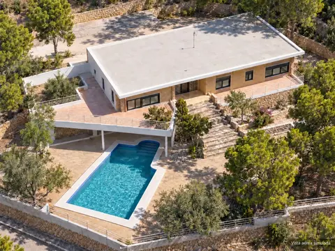 Villa gelegen in Benidorm