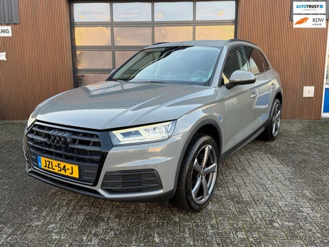 Audi Q5 2.0 TFSI Quattro Launch ED 20inch Leder memory