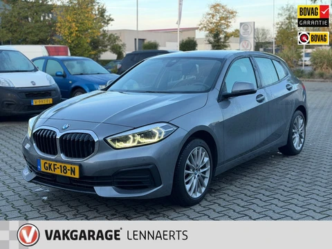 BMW 1-serie 116i Business Edition Plus (RIJKLAAR, BOVAG)