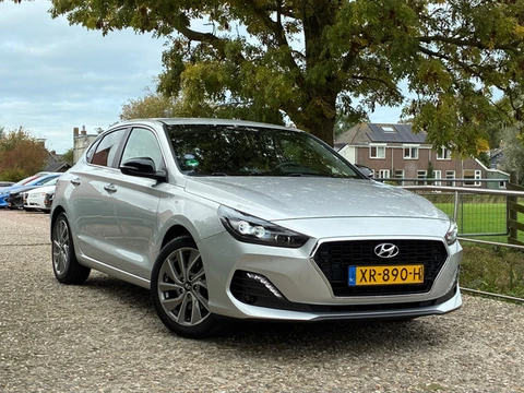 Hyundai I30 Fastback 1.4 T-GDI Premium | Camera + Keyless + Clima Nu € 12.975,-!!!