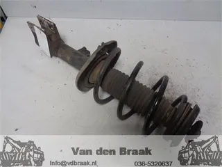Citroen Berlingo 1.6 HDi 2008-2015 Veerpoot links voor