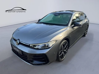 Volkswagen Passat Variant 1.5 eHybrid R-Line Edition 272pk / 5 JR Garantie / Pano / Leer / Trekhaak 
