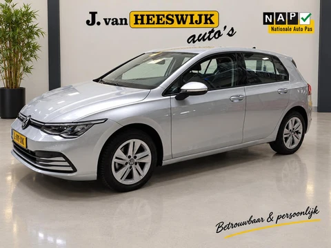 Volkswagen Golf 1.0 eTSI Life Navigatie | Pdc V+A | Lmv | Automaat