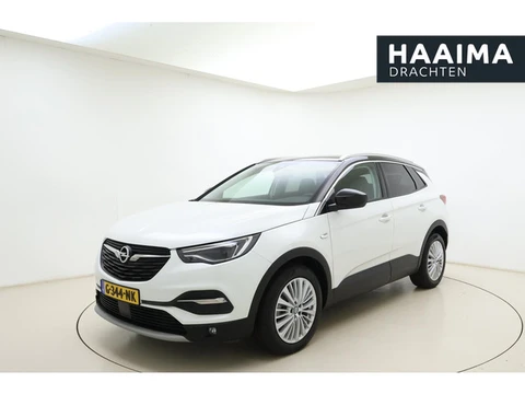 Opel Grandland X 1.2 Turbo Business Executive | AGR stoelen | Climate Control | Afneembare trekhaak 