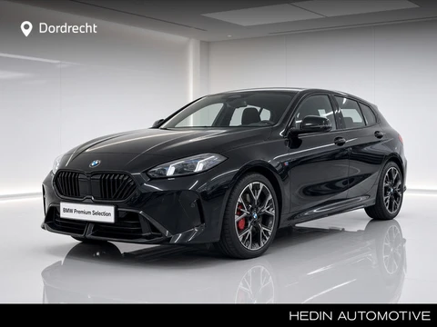 BMW 1-serie 120 M-Sport Pro | Panorama | 18" | Stoelverwarming