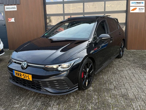 Volkswagen GOLF 2.0 TSI GTI Clubsport 300PK Panodak H&K HuD IQ Light