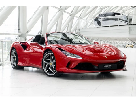 Ferrari F8 Spider 3.9 V8 | Passenger | Lift | Apple Carplay | Daytona Racing Seats