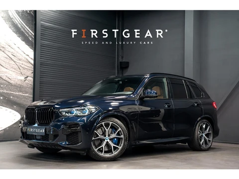 BMW X5 xDrive45e High Executive *M-Sport / Actieve-Besturing / Stoelventilatie + Massage / Panorama 