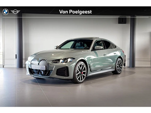 BMW i4 eDrive40 84 kWh | M Sport Pro | Glazen schuif-/kanteldak | Harman Kardon | Stoelverwarming | 