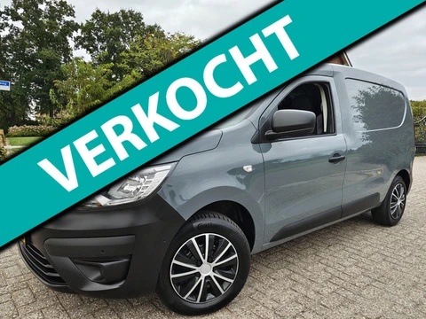 Renault Express 1.3 TCE 102pk met Airco Navi, Cruise, Camera, Trekhaak !