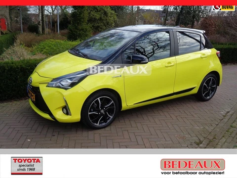 Toyota Yaris 1.5 Hybrid Bi-Tone Yellow , rijklaarprijs bij Toyota specialist !