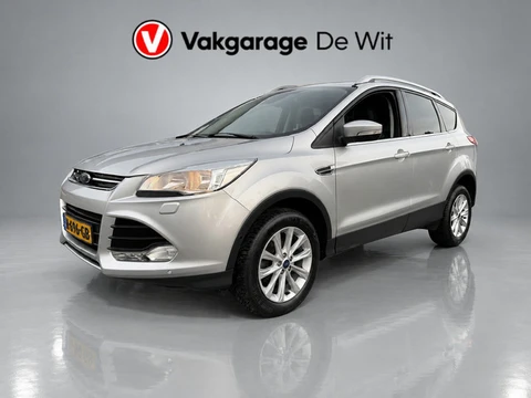 Ford Kuga 1.5 EcoBoost Titanium | Winterpack | Parkeerpiloot | Climate Control | 17" LMV