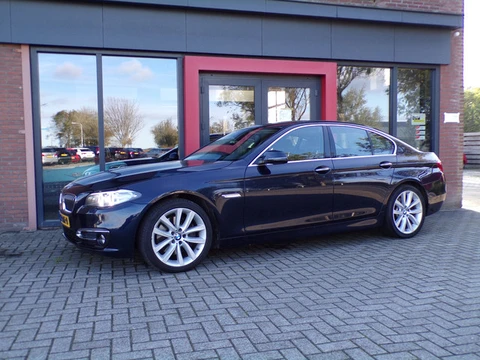 BMW 5 Serie 528i Luxury Edition Trekhaak Leer Schuifdak Nieuwstaat NAP