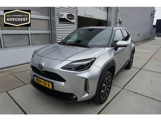Toyota Yaris Cross 1.5 Hybrid 130 Dynamic Comfort Pack |Navi|Carplay|PDC V+A|Dodehoek|Stoel en stuur