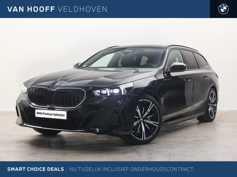 BMW 5 Serie Touring 530e M Sport Automaat / Panoramadak / Trekhaak / Stoelventilatie / Bowers & Wilk