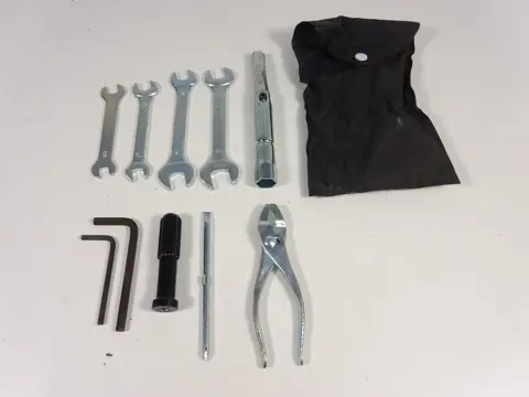 GEREEDSCHAPSET Yamaha FJR 1300 2003 - 2005