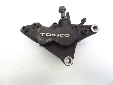 REMKLAUW RECHTS VOOR Suzuki GSX R 600 1995 - 2000