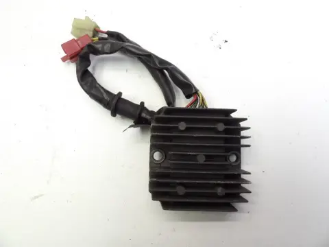 SPANNINGSREGELAAR Honda CB 450 1985 - 1986