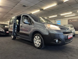Citroen Berlingo 1.6 HDI 500 Club. Uniek! 84000 km NAP, 79000 km Distr. vervangen en zeer goed onder