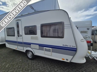 Hobby De Luxe 450 UF voortent,fietsenrekken