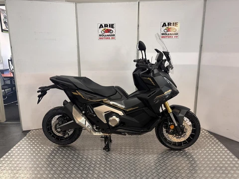 Honda X-ADV 750 (bj 2027)