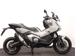 Honda X-ADV (bj 2027)