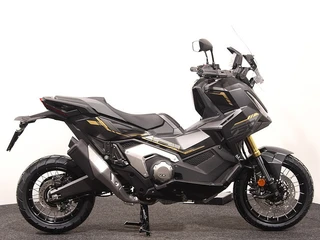 Honda X-ADV (bj 2027)