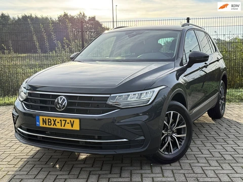 Volkswagen TIGUAN 1.4 TSI eHybrid Life Business | Camera | PDC | Carplay | ACC |