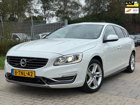 Volvo V60 2.4 D6 AWD Plug-In Hybrid Summum VOL ONDERHOUDEN