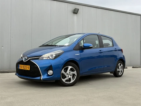 Toyota Yaris 1.5 Hybrid Trend | Navigatie en cruisecontrol