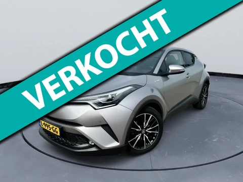 Toyota C-HR 1.8 Hybrid Executive Achteruitrijcamera Stoelverwarming Trekhaak Complete auto !