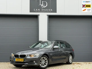 BMW 3-serie Touring 316i Executive / PDC SENSOREN / TREKHAAK