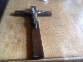 Kruisbeeld oud,koper / brons???