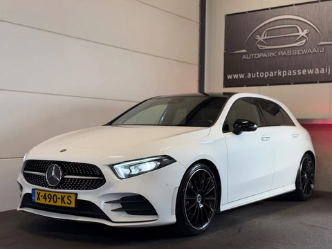 Mercedes-Benz A-klasse 200 AMG Pano, Cruise Control, Sfeerverlichting, Virtual Cockpit, Burmester, L