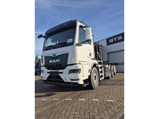MAN TGS 37.520 8x4-4 BL CH Opbouw HMF 2243 Z kraan / Hyva Titan HD 26t haakarm. Dit jaar op uw naam?