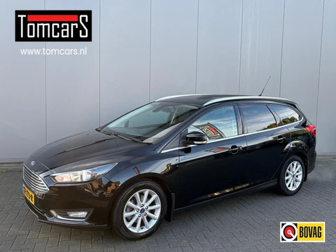 Ford FOCUS Wagon 125PK Titanium Navigatie/Parkeerhulp/Bluetooth/Stoelverwarming