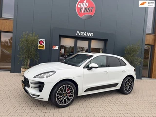 Porsche Macan 3.6 Turbo 400 pk l pano l trekhaak l camera l bose l lucht vering